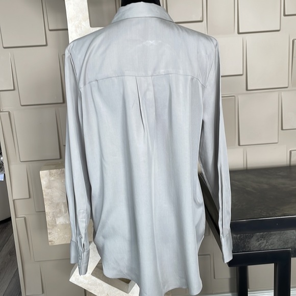 Downeast shirt top gray long sleeve button up front collared Size Large - Picture 8 of 10